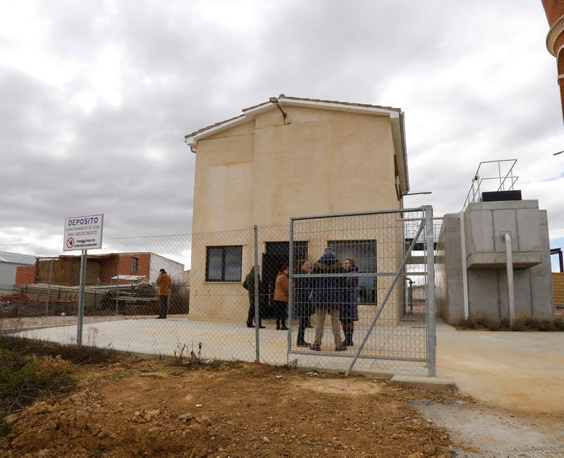 El consejero de Fomento y Medio Ambiente visita las localidades de Villarramiel, Paredes de Nava y Fuentes de Nava