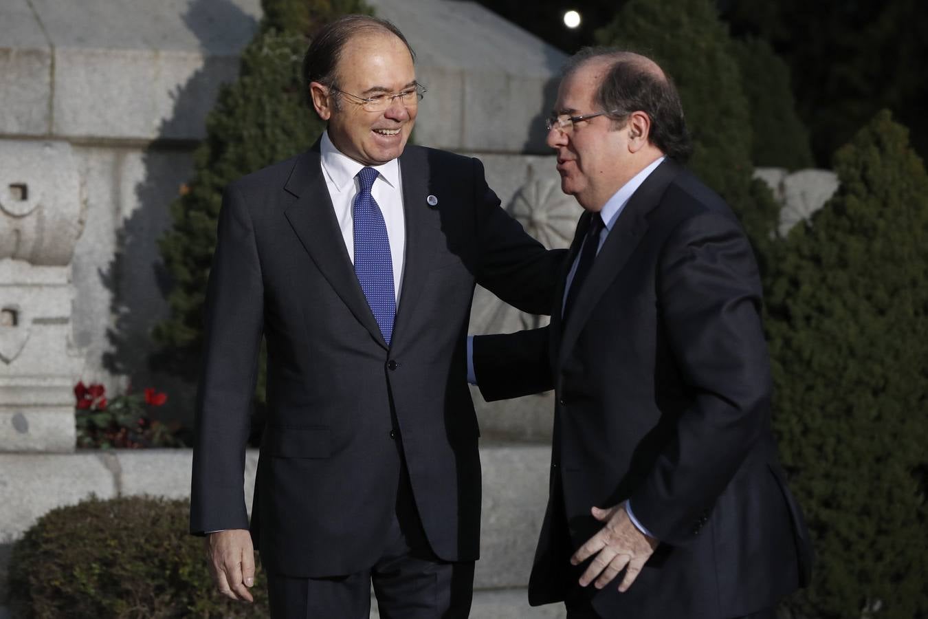 Llegada de los asistentes a la VI Conferencia de Presidentes de España