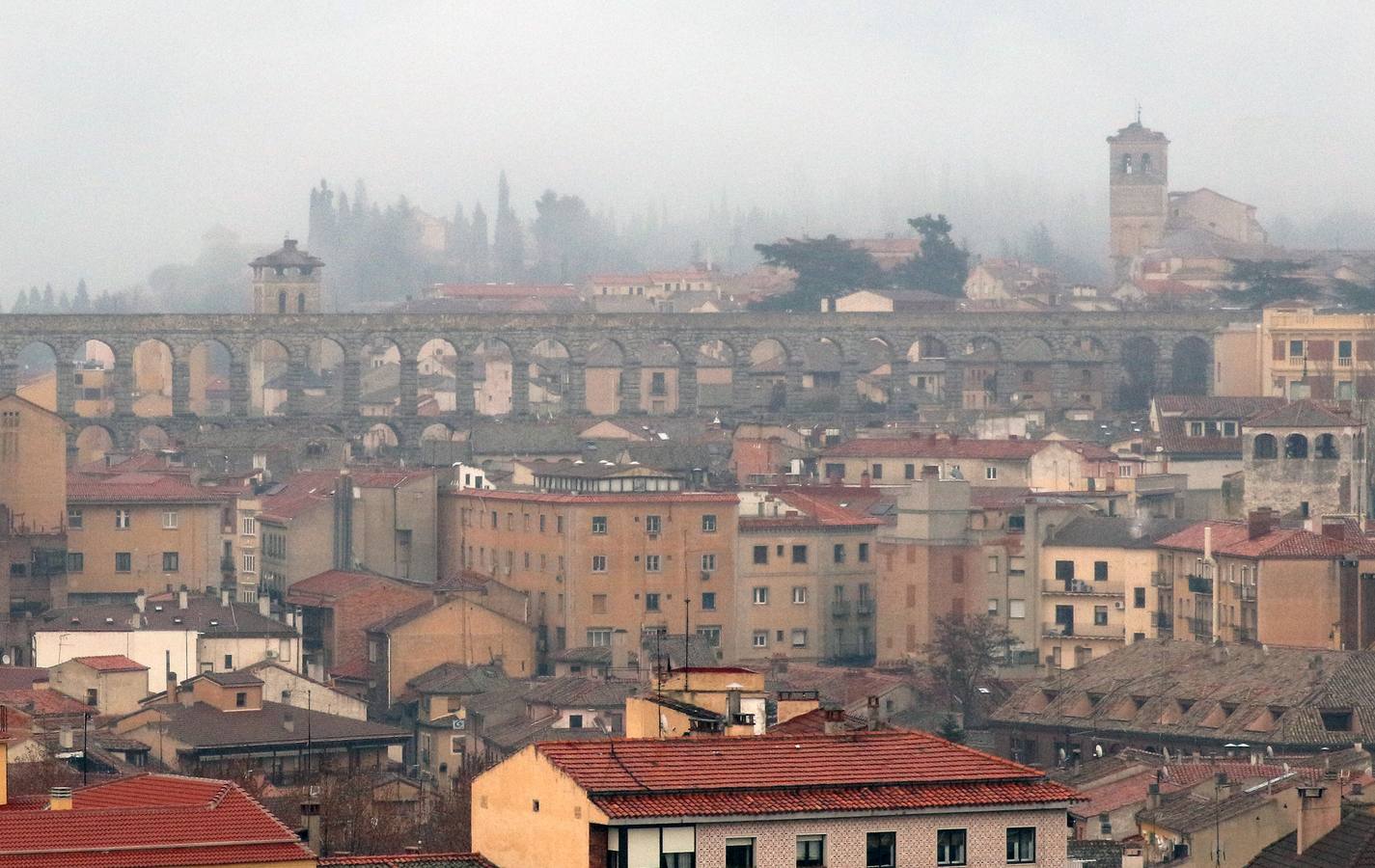Frío en Segovia y nieve en Navacerrada