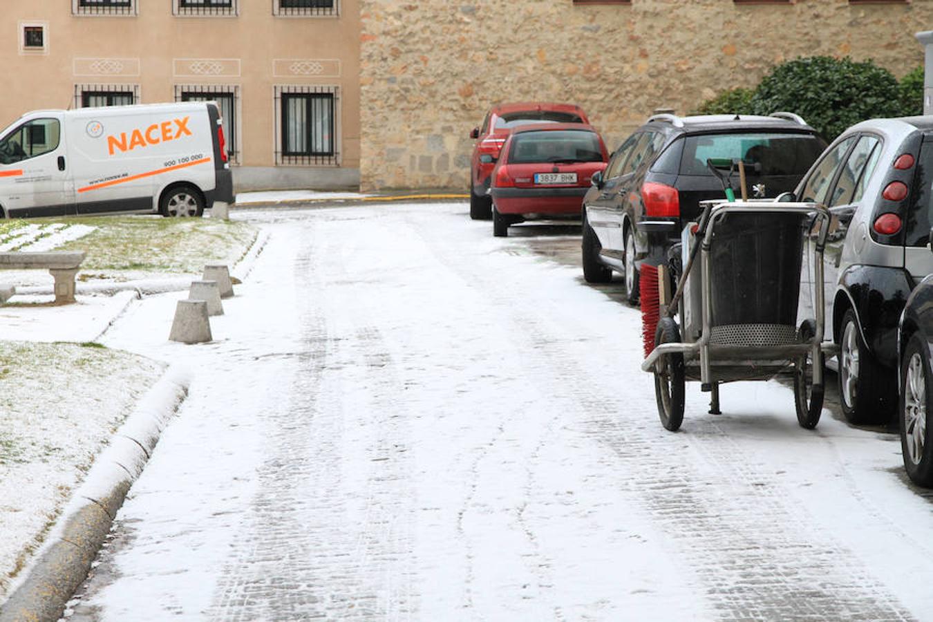 Nieve en Segovia capital y La Granja