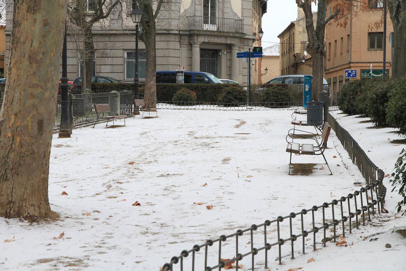Nieve en Segovia capital y La Granja