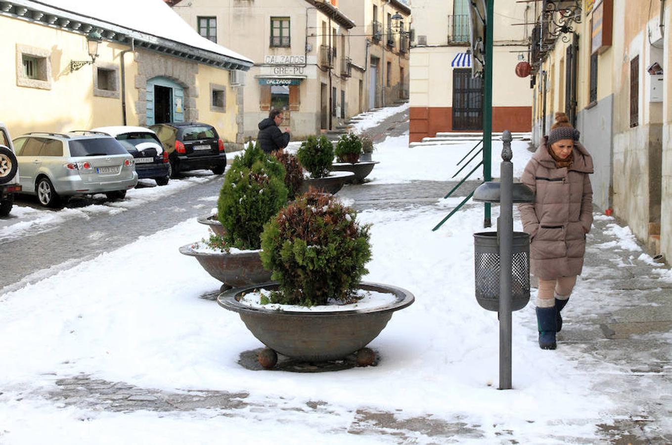Nieve en Segovia capital y La Granja