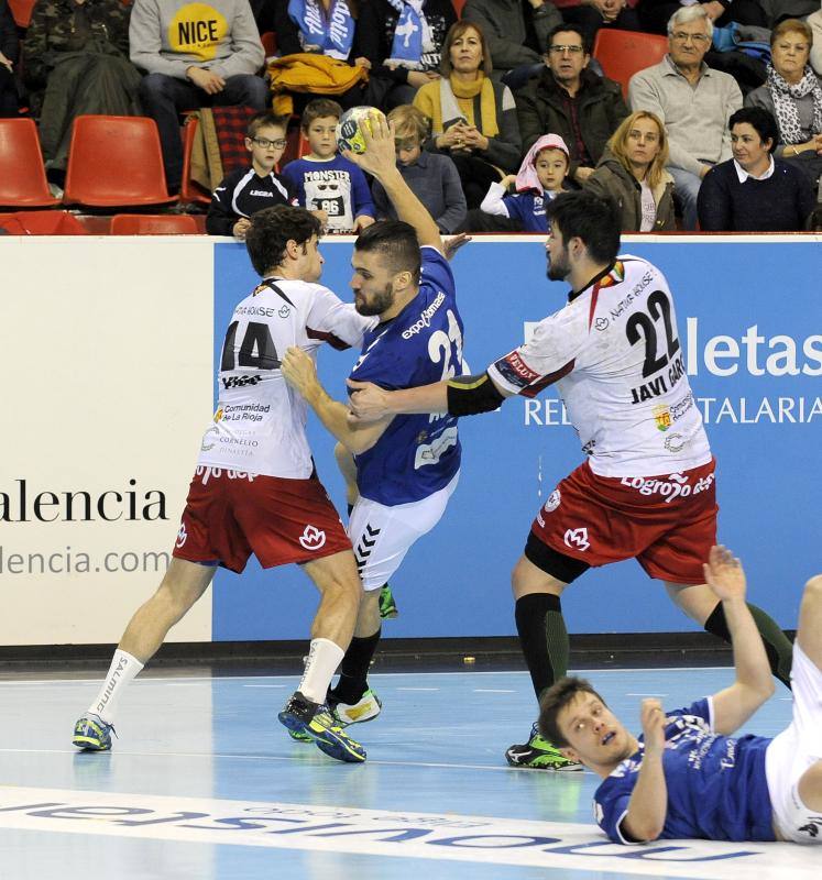 Partido del Atlético Valladolid contra el Naturhouse en el Polideportivo Huerta del Rey (Valladolid)