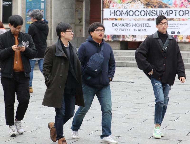 Turistas chinos pasan el Año Nuevo en Segovia