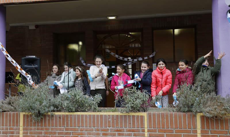 Celebración del Día de la Paz en el colegio público Jorge Manrique de Palencia