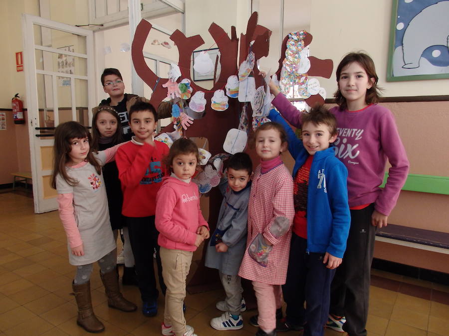 Día de la Paz en el CEIP San Fernando.