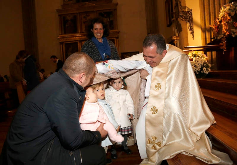 María Gracia, José María e Iria Margarita Gervas.