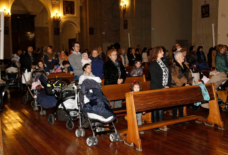 Bajo el manto protector de la patrona