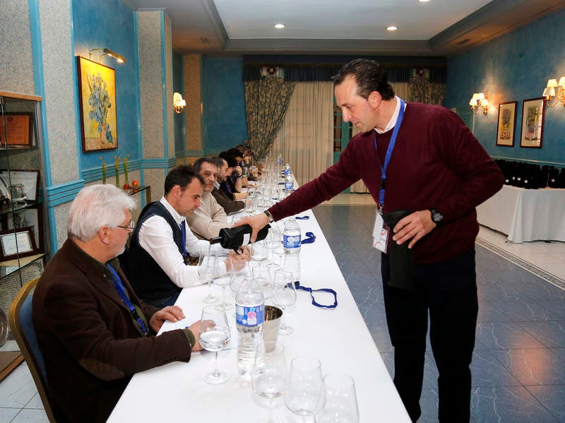 Cata ciega organizada por Vidivinos