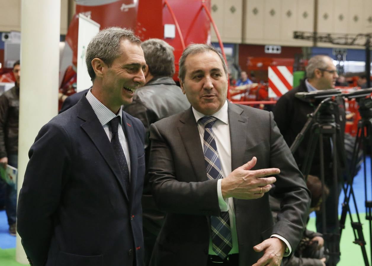 La ministra de Agricultura, Isabel García Terjerina, inaugura en Valladolid la Feria Agraria