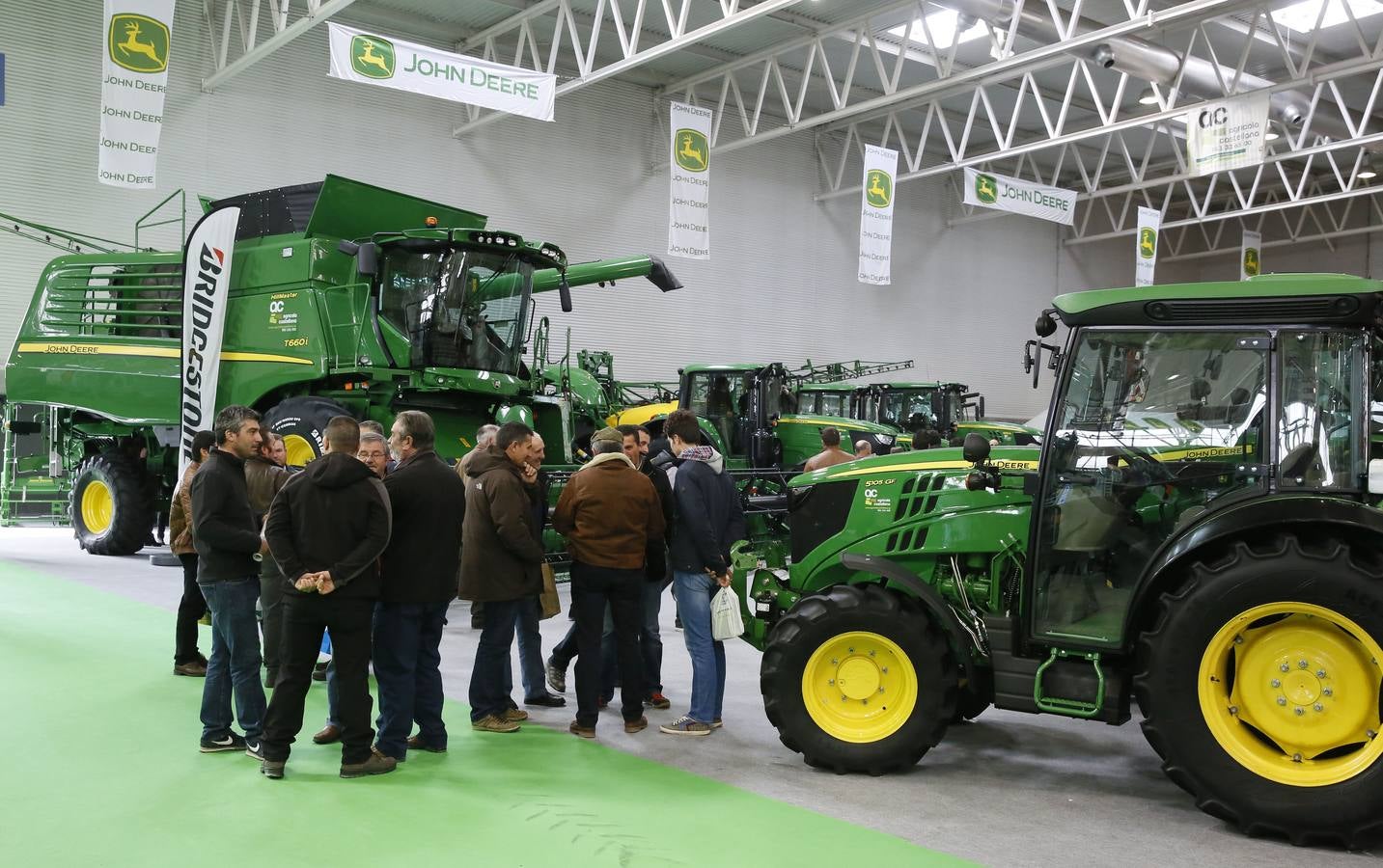 La ministra de Agricultura, Isabel García Terjerina, inaugura en Valladolid la Feria Agraria