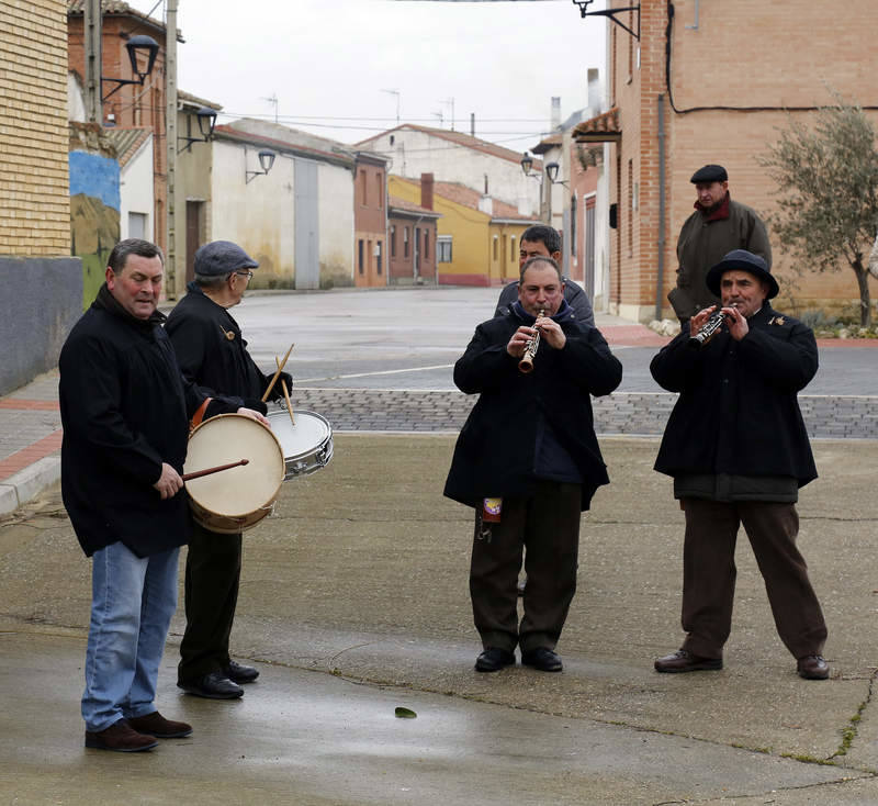 Matanza tradicional en Husillos (Palencia)