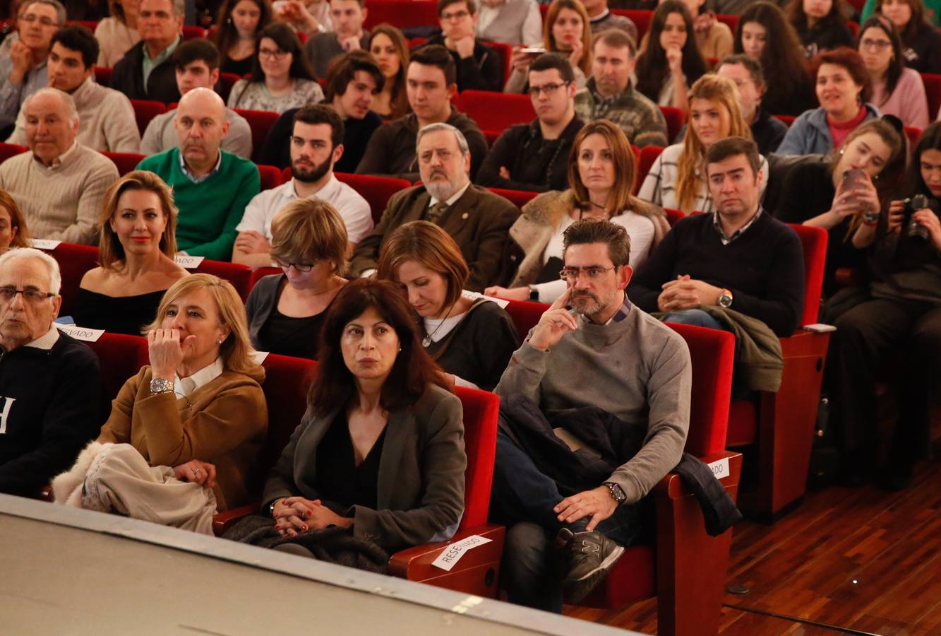 Vicente Vallés analiza la figura de Donald Trump en el Aula de Cultura de El Norte de Castilla