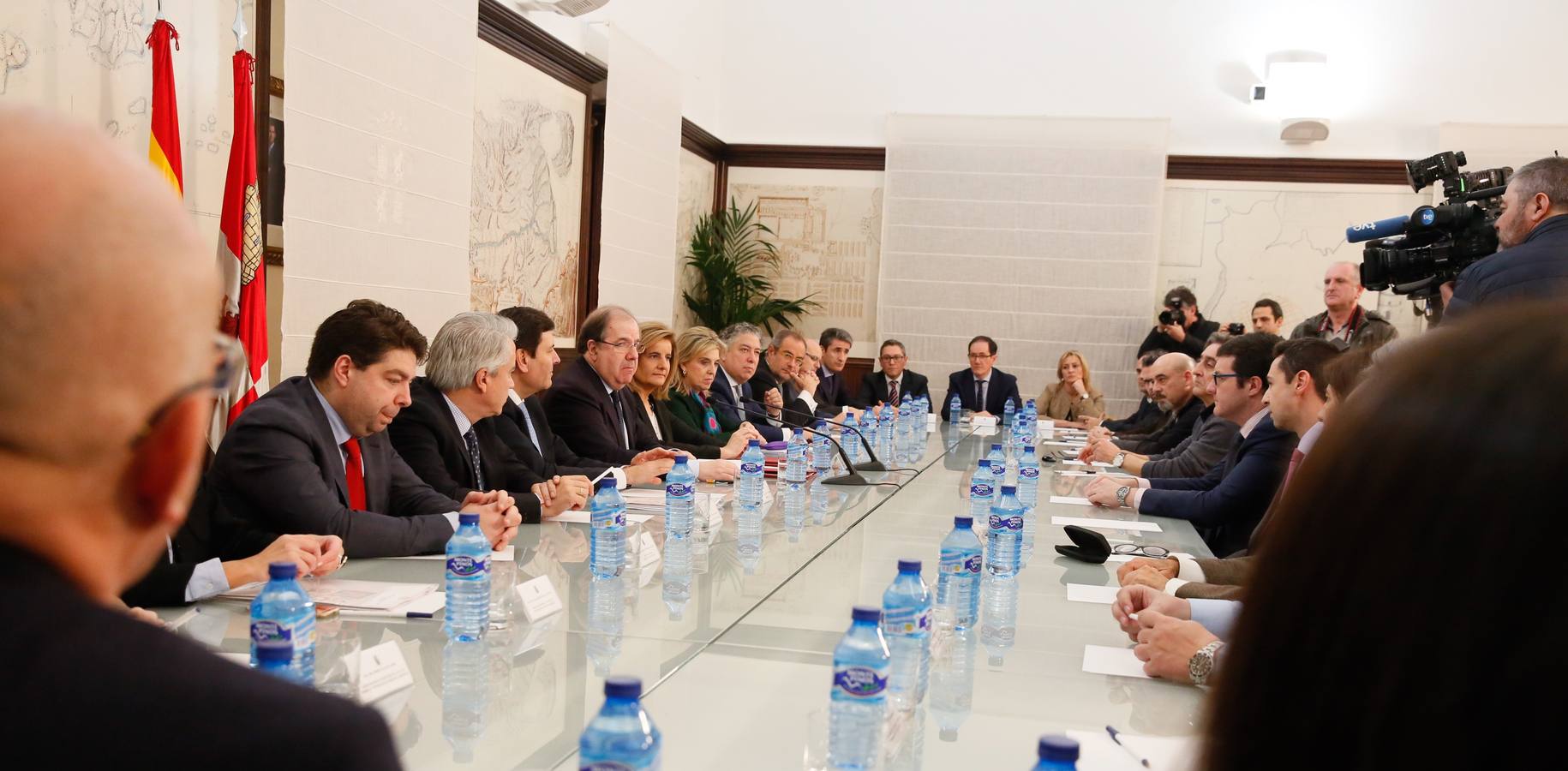 Juan Vicente Herrera y Fátima Báñez firman un convenio de colaboración en materia de Inspección de Trabajo
