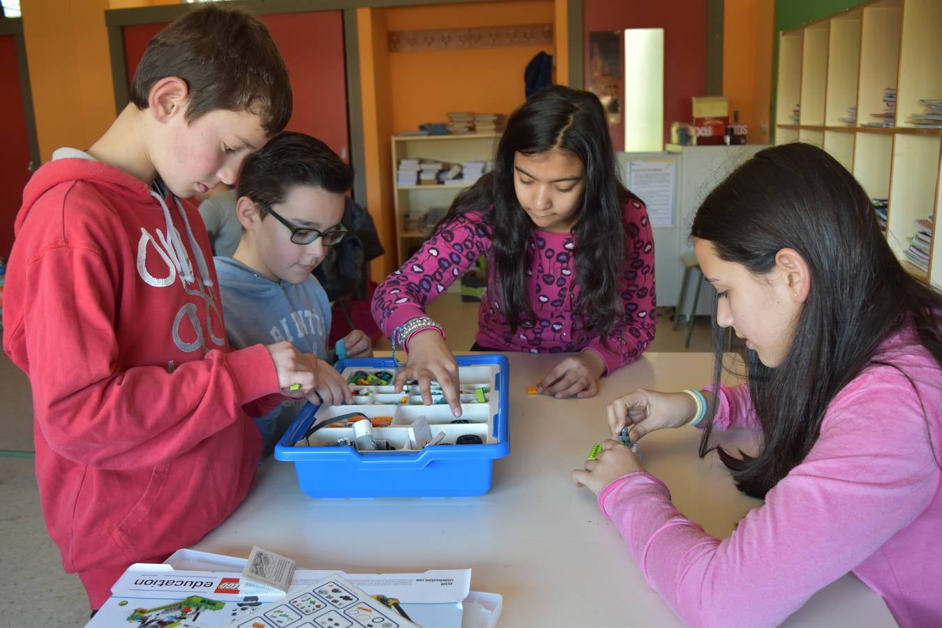 Las nuevas tecnologías invaden las aulas del Colegio público Castilla y León de Aguilar de Campoo