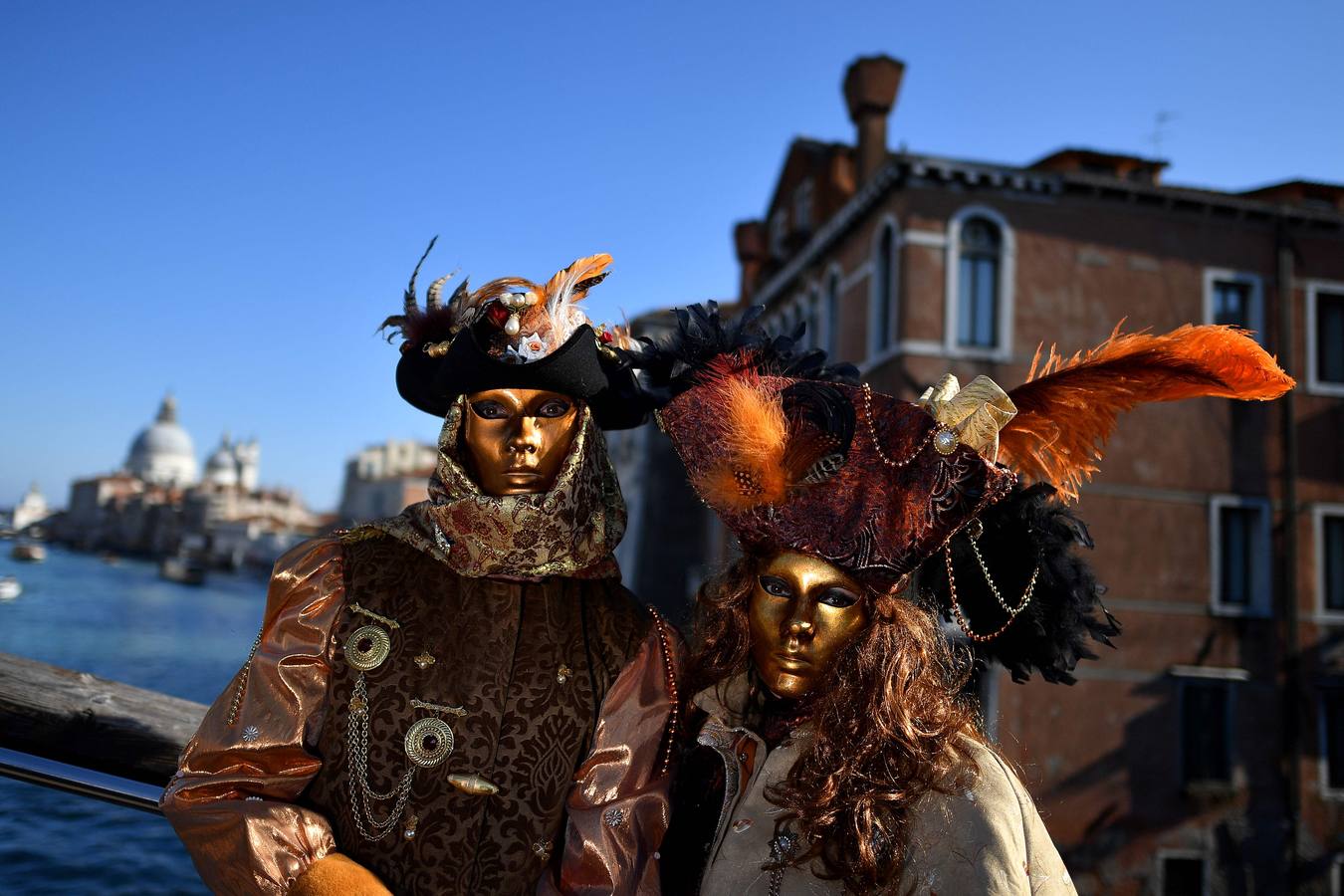 Venecia se llena de máscaras