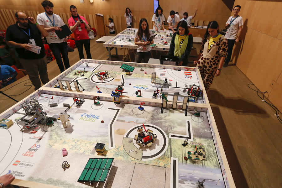 La First Lego League llega a la Universidad de Salamanca