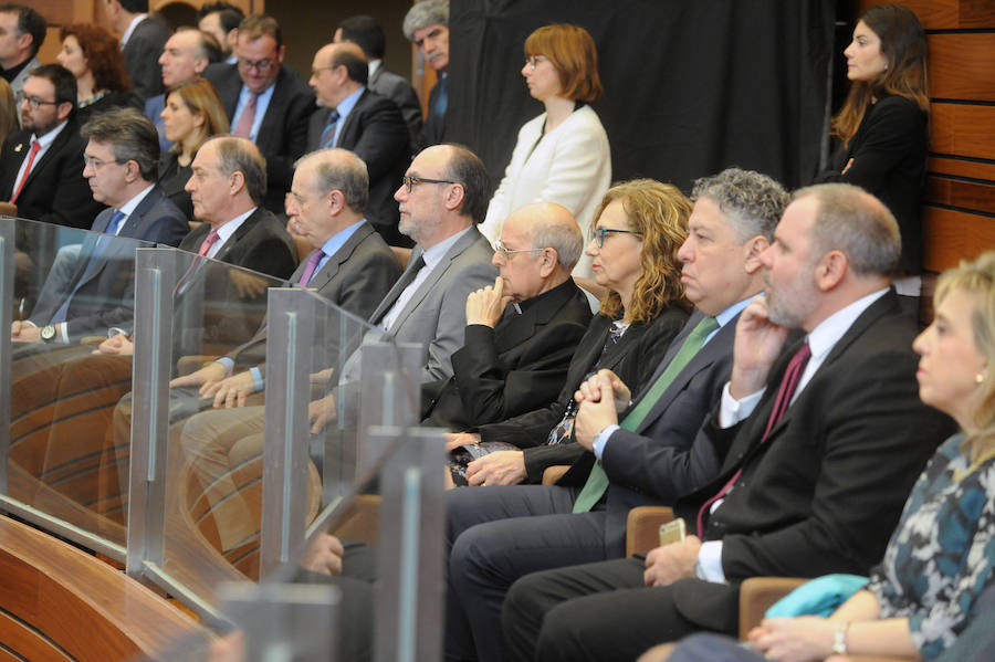 Entrega de medallas en las Cortes de Castilla y León