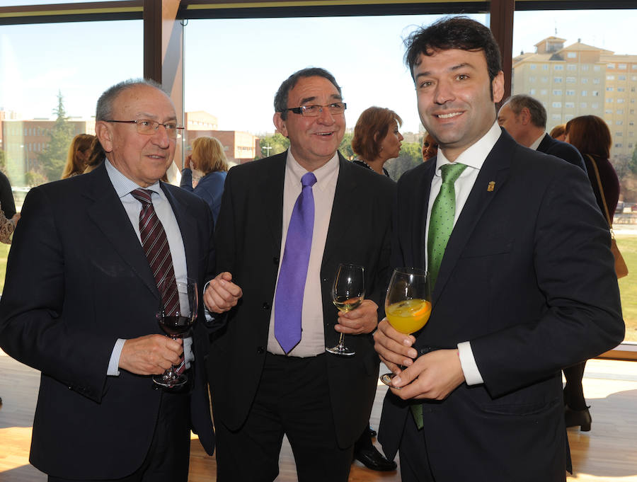 Entrega de medallas en las Cortes de Castilla y León