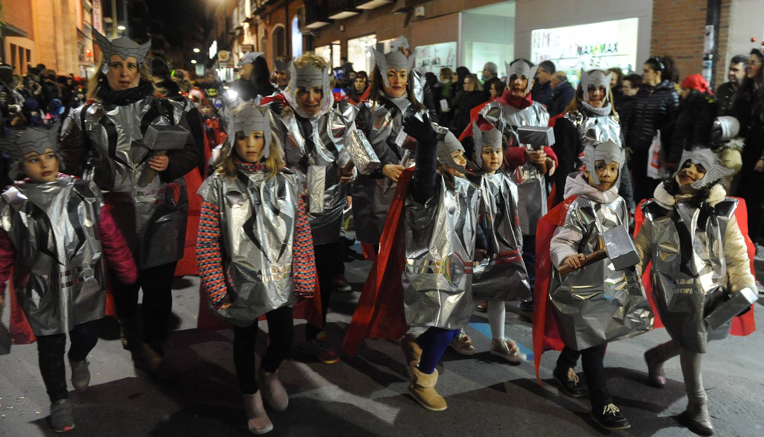 Desfile de Carnaval por las calles de Medina del Campo