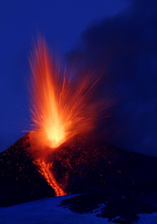 La espectacular erupción del volcán Etna