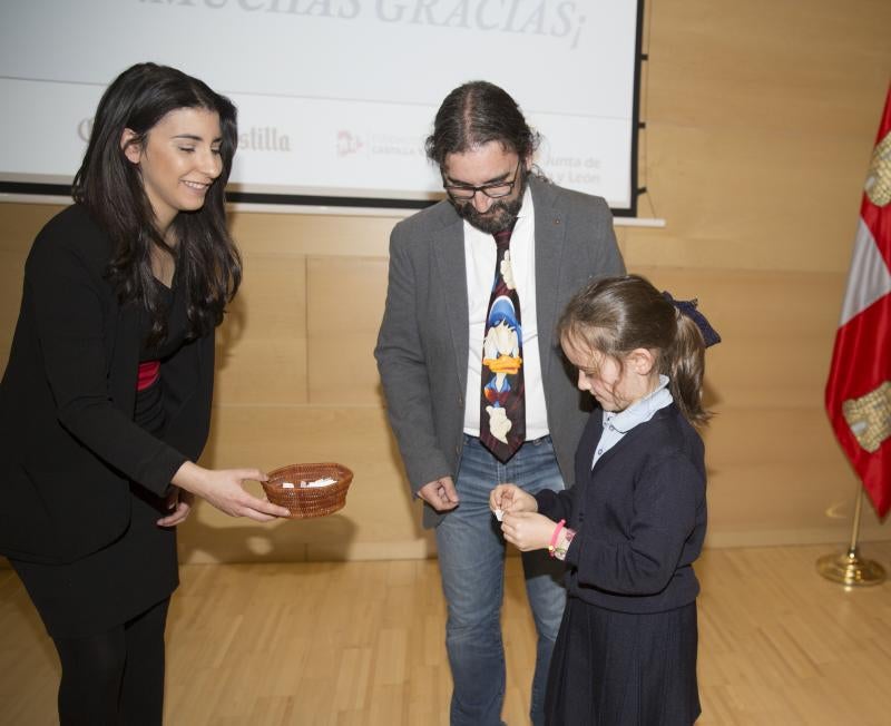 Entrega de premios de los concursos &#039;Nueve paisajes secretos&#039;, &#039;Mejores entradas al blog de Cervantes&#039; y &#039;Escríbele a mi personaje&#039;