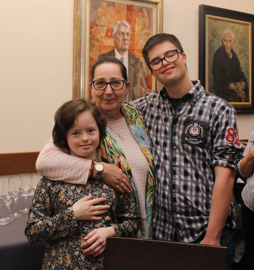 I Cena a beneficio de la Asociación de Síndrome de Down de Palencia (ASDOPA)