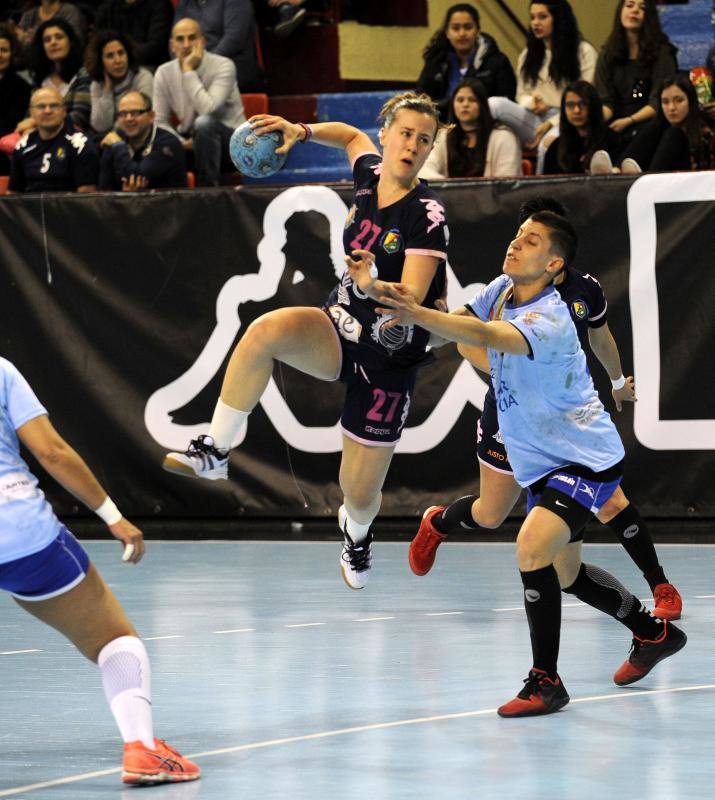 Aula Cultural-Canyamelar en el Polideportivo Huerta del Rey (Valladolid)