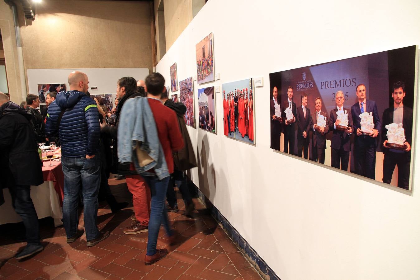 Segovia inaugura la exposición &#039;Un año en imágenes 2016&#039;, de El Norte de Castilla