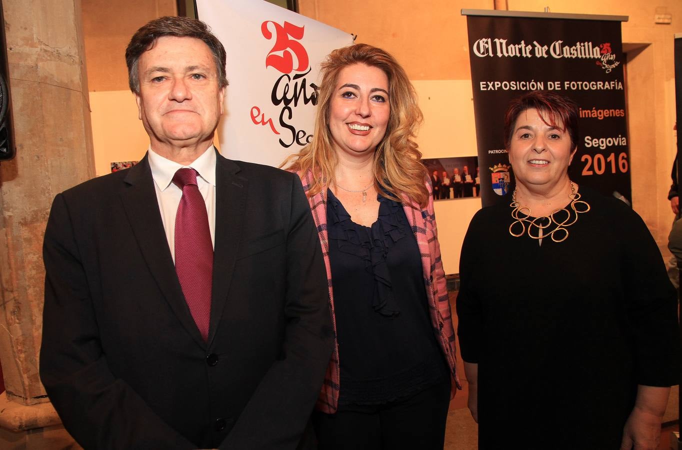 Segovia inaugura la exposición &#039;Un año en imágenes 2016&#039;, de El Norte de Castilla