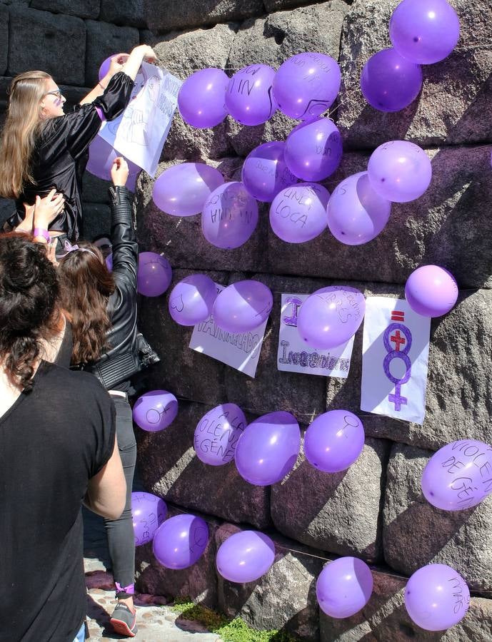Alumnos de la Escuela de Arte de Segovia conmemoran el Día Internacional de la Mujer