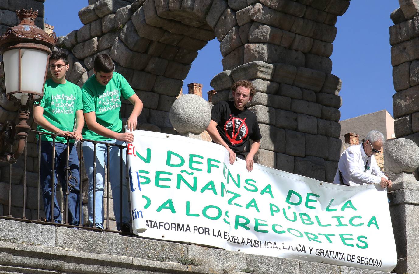 Segovia apoya la huelga en Educación