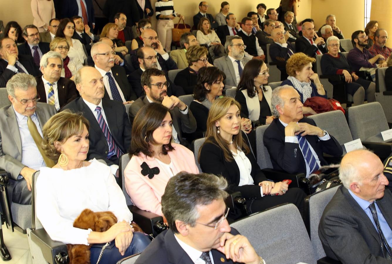 Julio Sanz Orejudo toma posesión como presidente del Consejo de la Abogacía de Castilla y León