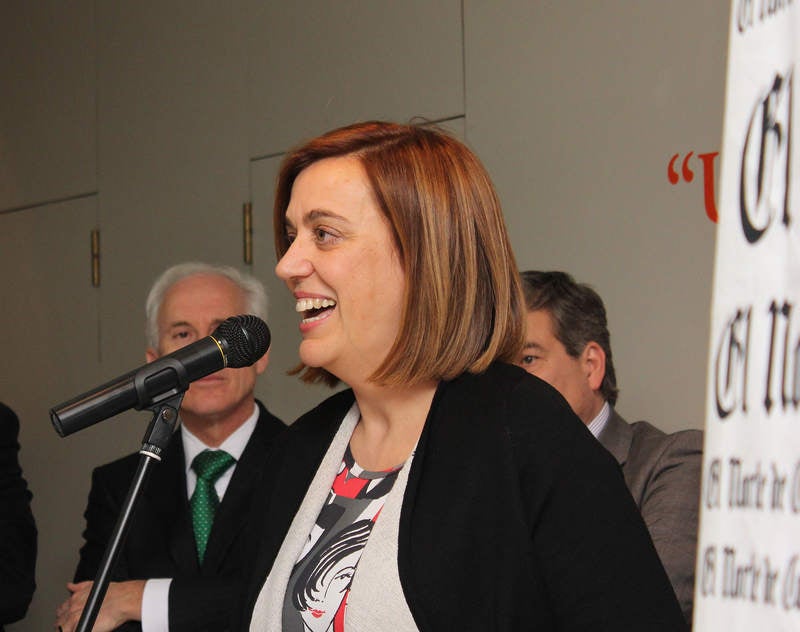 Inauguración de la exposición &#039;Un año en imágenes 2016&#039; de Palencia (1/2)