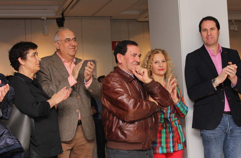 Inauguración de la exposición &#039;Un año en imágenes 2016&#039; de Palencia (1/2)