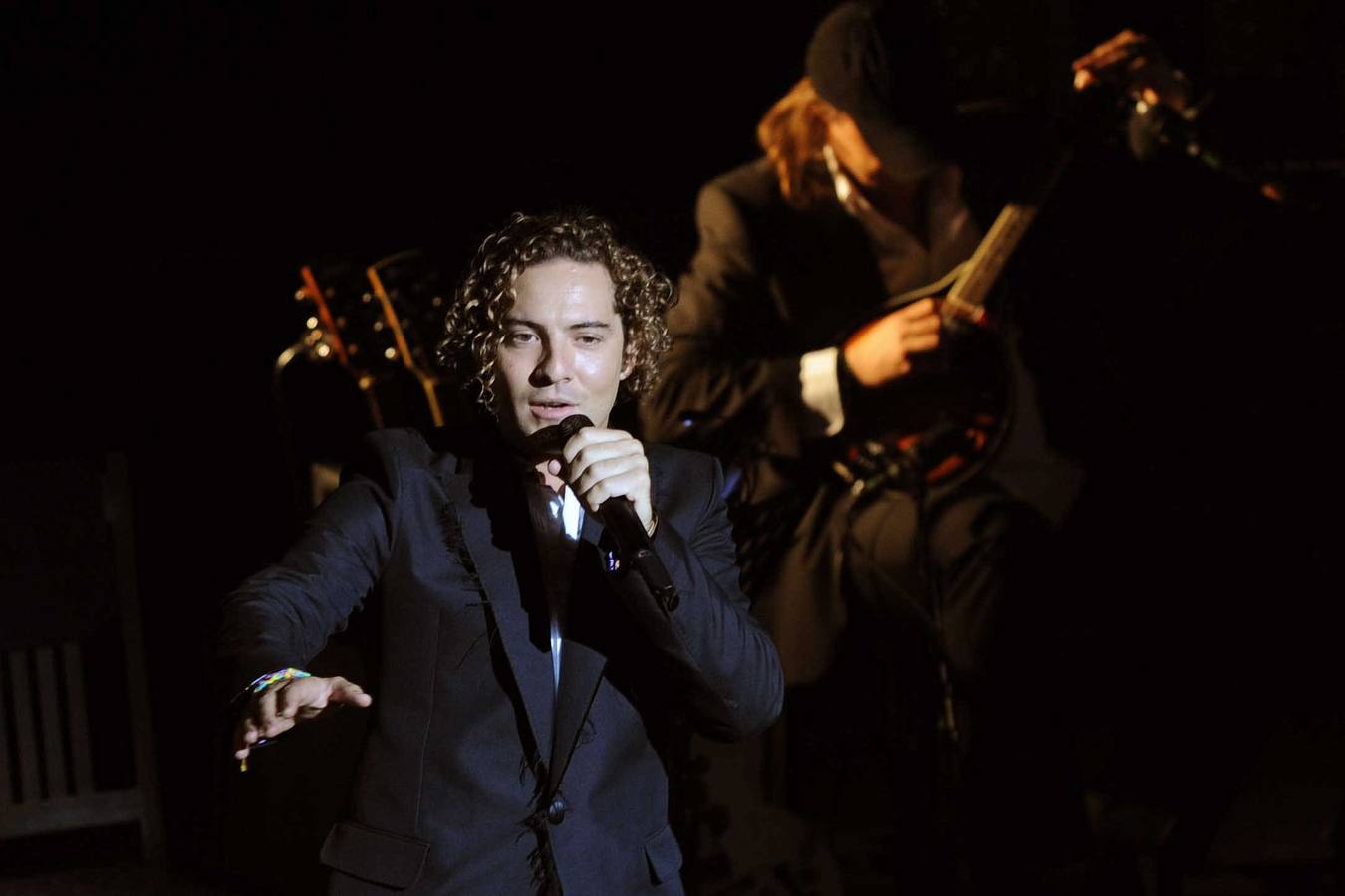 15.05.11 El cantante David Bisbal.