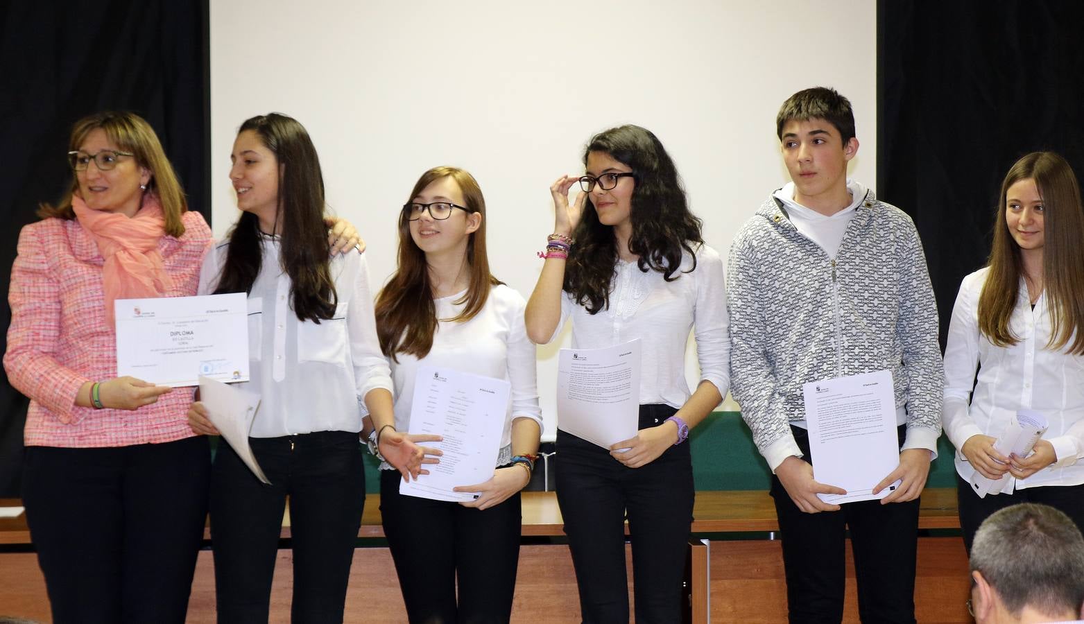 Semifinal del primer Certamen de Lectura en Público celebrada en Segovia