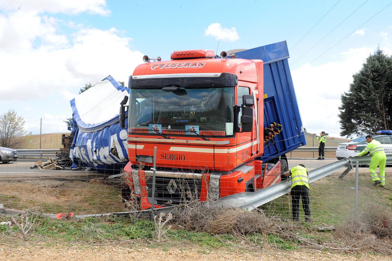 Accidente de tráfico en la A-6, a la altura de la localidad vallisoletana de Rueda