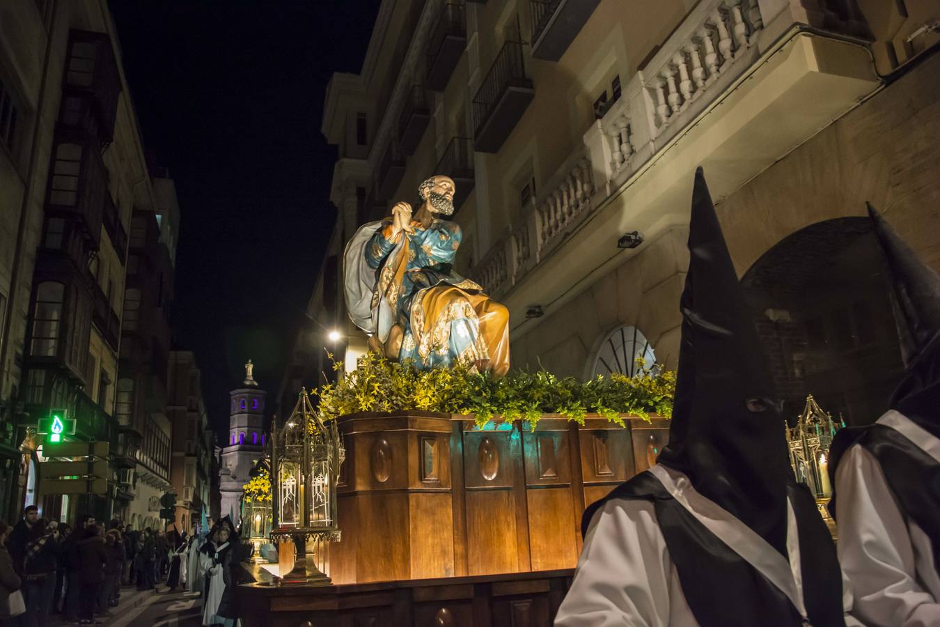 Cofradía de Nuestro Padre Jesús Resucitado, María Santísima de la Alegría y las Lágrimas de San Pedro de Valladolid