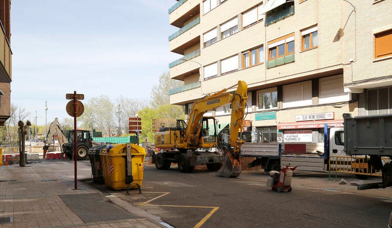 Obras del colector en la avenida Castilla de Palencia
