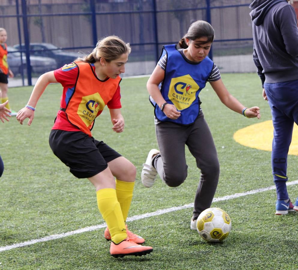 Finales masculinas y femeninas del Torneo Cruyff Court de Palencia