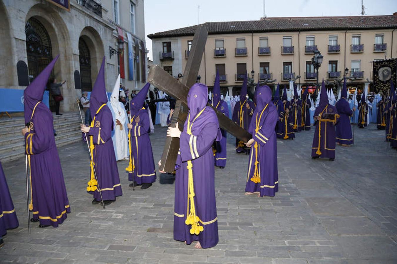 Procesión de las Cinco Llagas en Palencia