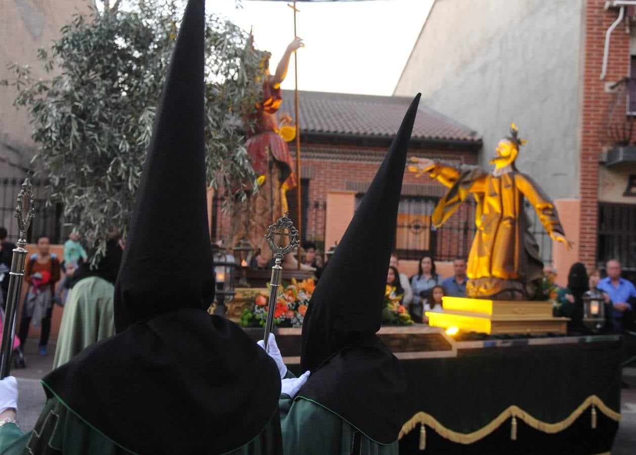 Procesión de la Vera Cruz en Nava del Rey (Valladolid)