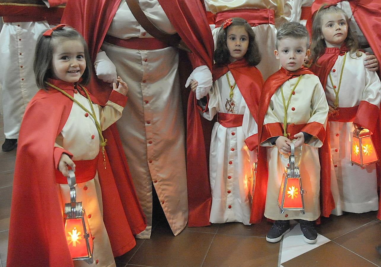 Procesión de la Vera Cruz en Nava del Rey (Valladolid)