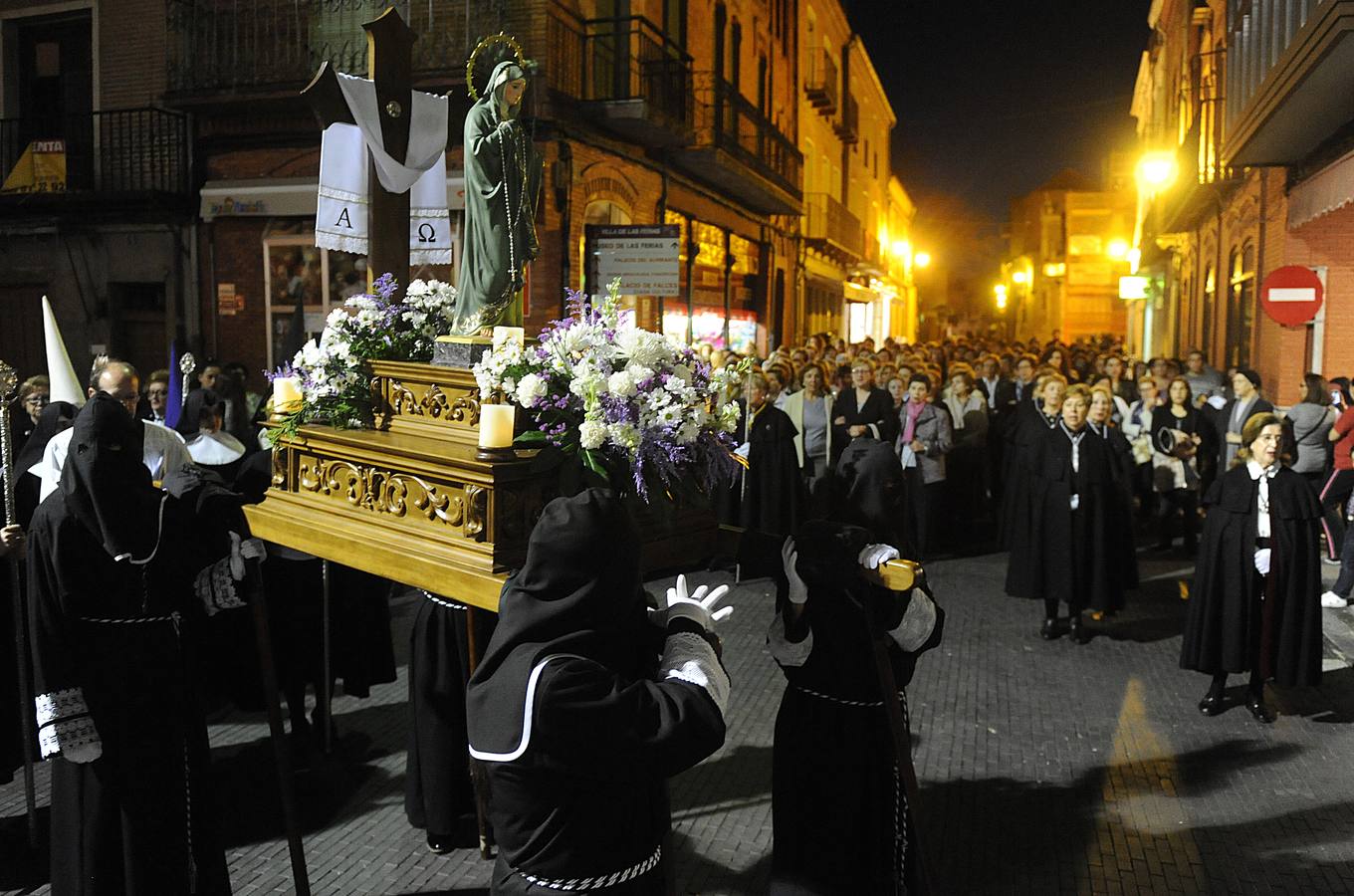 Procesión del Sermón y Rosario de La Soledad y Esperanza en Medina del Campo