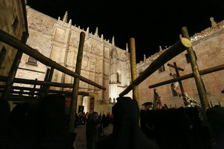 Procesión del Silencio de la Hermandad Universitaria de Salamanca