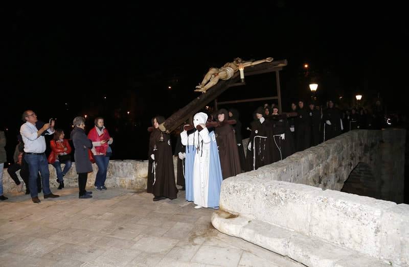 Procesión de Luz y Tinieblas en Palencia