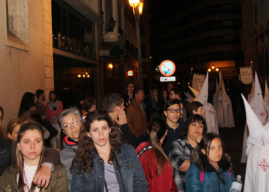 Procesión de la Quinta Angustia en Palencia