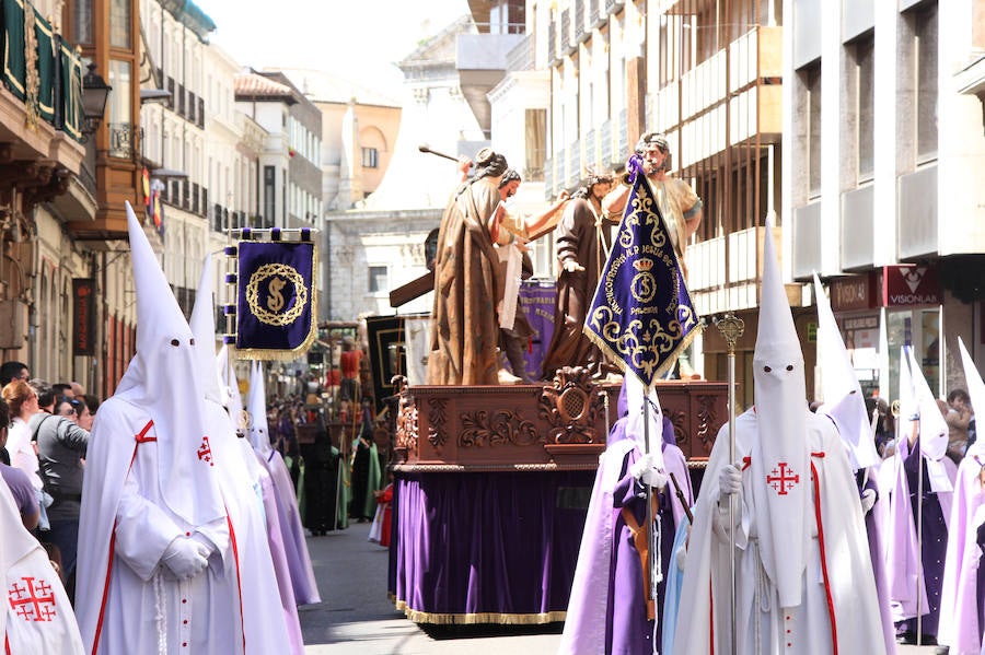 Procesión de Los Pasos en Palencia (2/2)