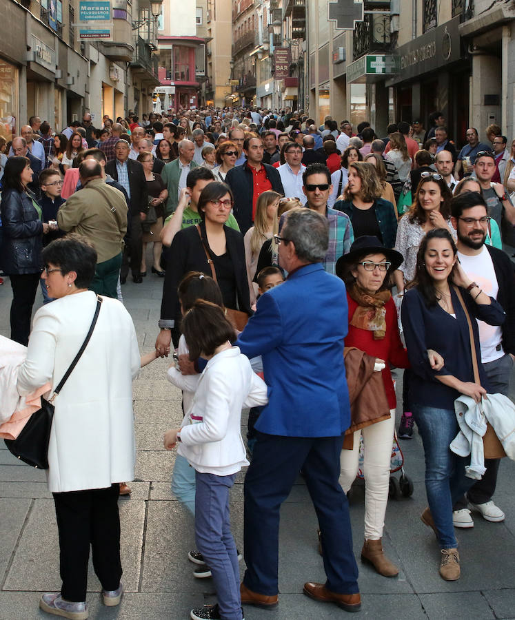 Los turistas llenan Segovia durante el Viernes y el Sábado Santo